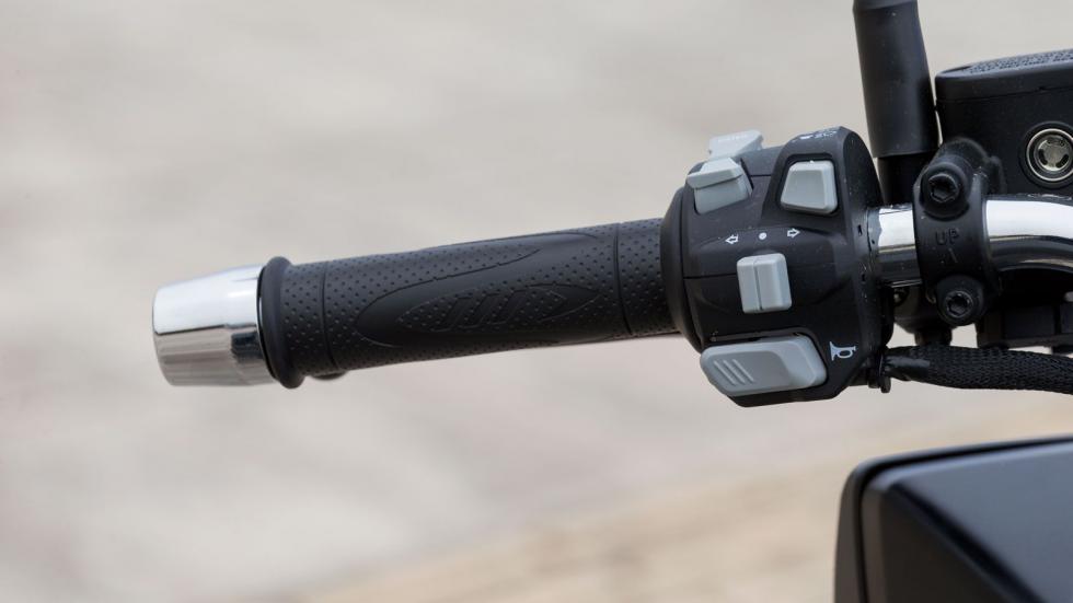 Αριστερός διακόπτης.

